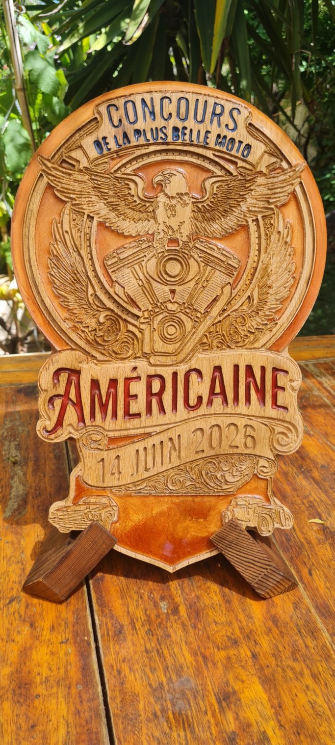 Trophée Concours Moto Américaine Trophée de la plus belle moto en bois et résine, réalisé par Fumblebox.